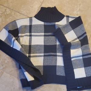 Columbia  sweater blanket